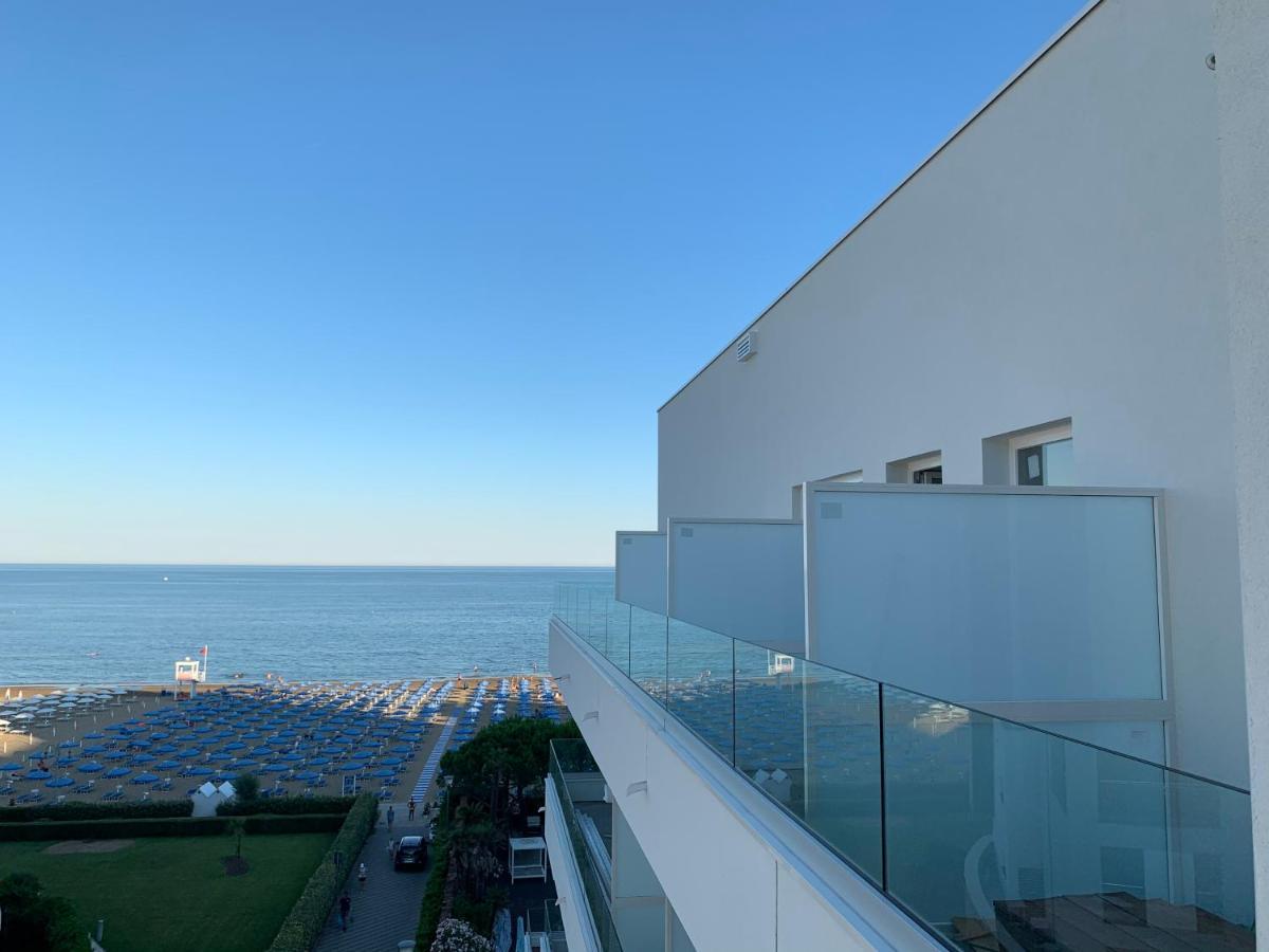 Park Hotel Cellini Lido di Jesolo Buitenkant foto