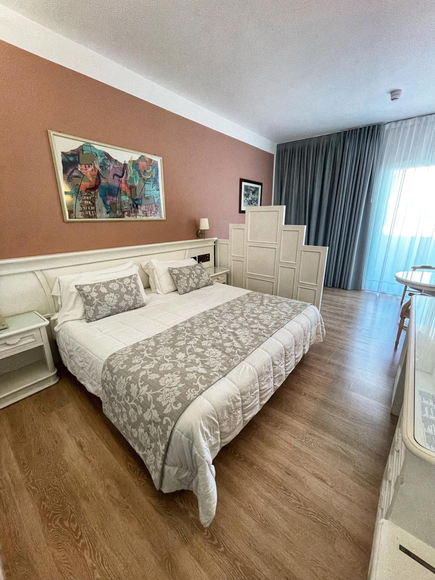 Park Hotel Cellini Lido di Jesolo Buitenkant foto