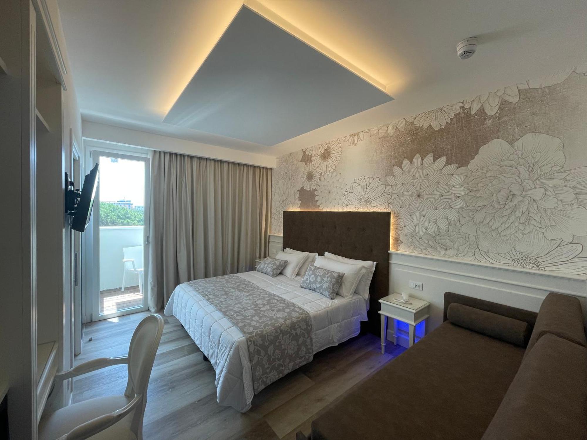 Park Hotel Cellini Lido di Jesolo Buitenkant foto